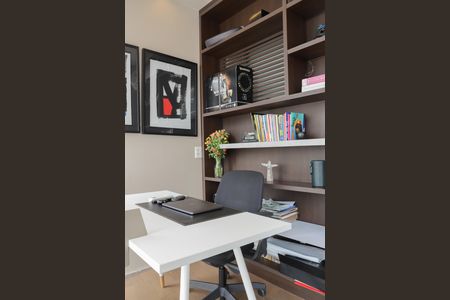 Apartamento para alugar com 134m², 2 quartos e 2 vagas Apartamento para alugar com 134m², 2 quartos e 2 vagasEscritório