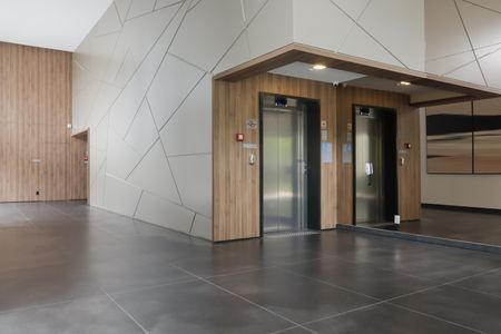 Apartamento para alugar com 134m², 2 quartos e 2 vagas Apartamento para alugar com 134m², 2 quartos e 2 vagasHall do elevador