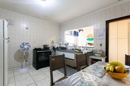 Casa à venda com 115m², 5 quartos e 2 vagasCasa 2 - Cozinha