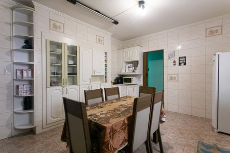 Casa à venda com 115m², 5 quartos e 2 vagasCasa 1 - Cozinha
