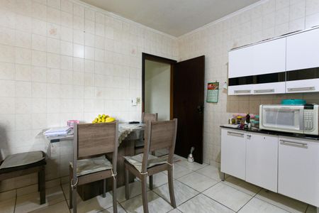 Casa à venda com 115m², 5 quartos e 2 vagasCasa 2 - Cozinha