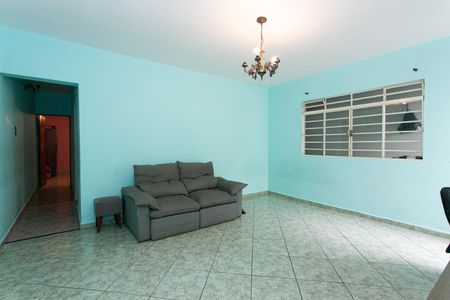 Casa à venda com 115m², 5 quartos e 2 vagasCasa 1 - Sala