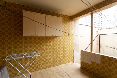 Casa à venda com 115m², 5 quartos e 2 vagasCasa 1 - Área de Serviço