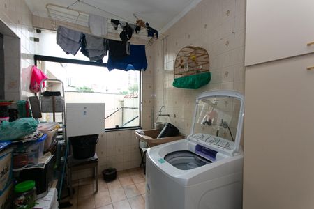 Casa à venda com 115m², 5 quartos e 2 vagasCasa 2 - Área de Serviço