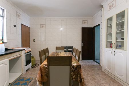 Casa à venda com 115m², 5 quartos e 2 vagasCasa 1 - Cozinha