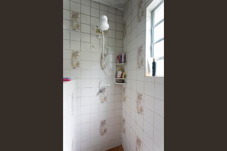 Casa à venda com 115m², 5 quartos e 2 vagasCasa 1 - Banheiro Social