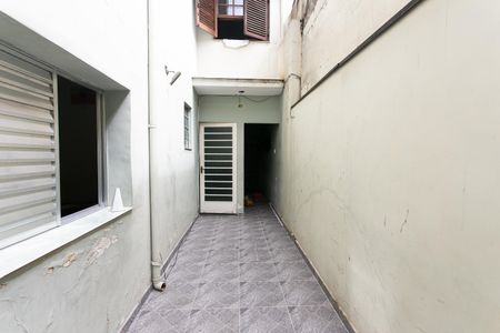 Casa à venda com 115m², 5 quartos e 2 vagasCasa 1 - Corredor