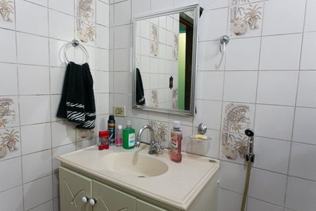 Casa à venda com 115m², 5 quartos e 2 vagasCasa 1 - Banheiro Social