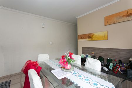 Casa à venda com 115m², 5 quartos e 2 vagasCasa 2 - Sala