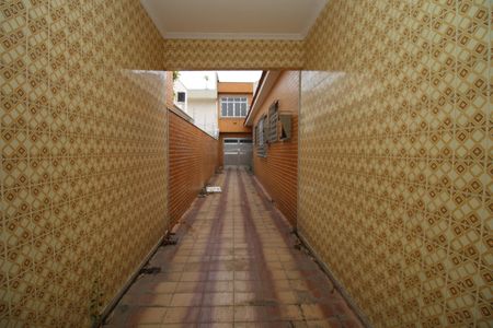 Casa à venda com 300m², 5 quartos e 6 vagasCorredor lateral