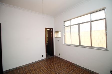 Casa à venda com 300m², 5 quartos e 6 vagasSuíte