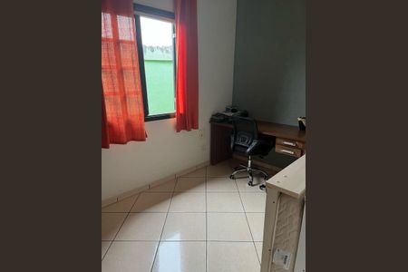 Casa à venda com 196m², 4 quartos e 2 vagas Casa à venda com 196m², 4 quartos e 2 vagasQuarto 3