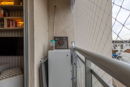 Apartamento à venda com 64m², 3 quartos e 1 vaga Apartamento à venda com 64m², 3 quartos e 1 vagaSala Varanda