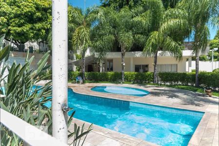 Apartamento à venda com 64m², 3 quartos e 1 vaga Apartamento à venda com 64m², 3 quartos e 1 vagaÁrea comum