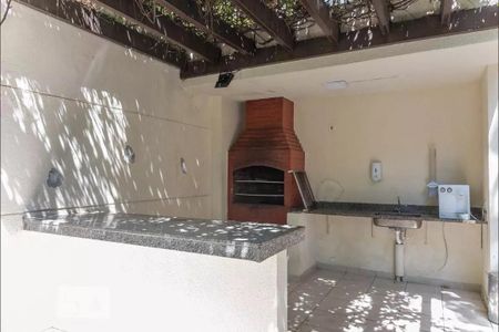 Apartamento à venda com 64m², 3 quartos e 1 vaga Apartamento à venda com 64m², 3 quartos e 1 vagaÁrea comum