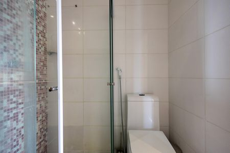 Apartamento à venda com 64m², 3 quartos e 1 vaga Apartamento à venda com 64m², 3 quartos e 1 vagaBanheiro