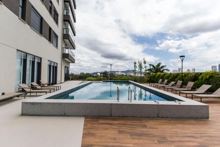 Apartamento à venda com 344m², 3 quartos e 4 vagasPiscina