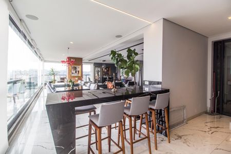 Apartamento à venda com 344m², 3 quartos e 4 vagasVaranda gourmet