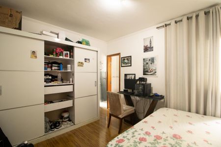 Casa à venda com 147m², 3 quartos e 4 vagas Casa à venda com 147m², 3 quartos e 4 vagasSuíte 2