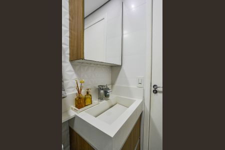 Apartamento à venda com 90m², 2 quartos e 2 vagasBanheiro Social