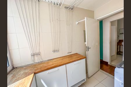 Apartamento à venda com 346m², 5 quartos e sem vagaÁrea de Serviço