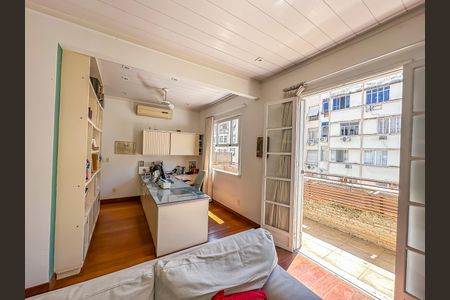 Apartamento à venda com 346m², 5 quartos e sem vagaEscritório