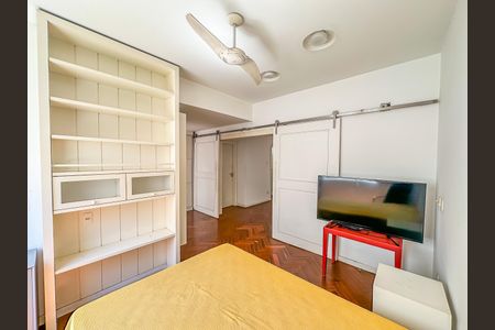 Apartamento à venda com 346m², 5 quartos e sem vagaQuarto 2