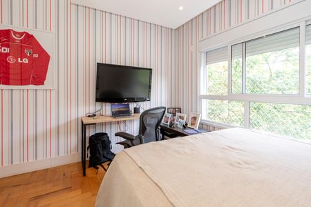 Apartamento à venda com 258m², 4 quartos e 4 vagasSuíte 4