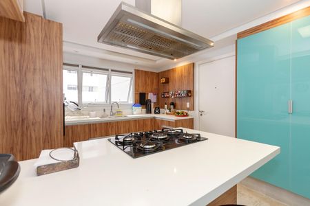 Apartamento à venda com 258m², 4 quartos e 4 vagasCozinha