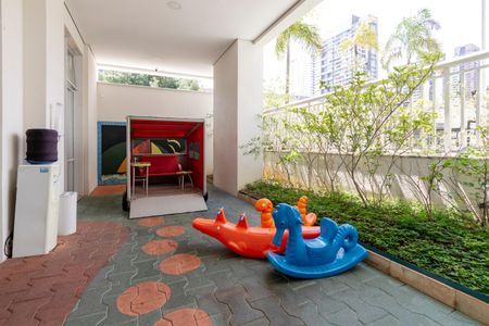 Apartamento à venda com 258m², 4 quartos e 4 vagasPlayground