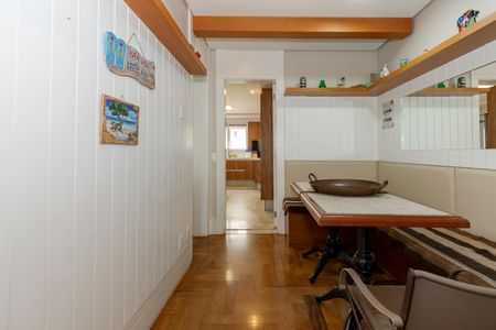 Apartamento à venda com 258m², 4 quartos e 4 vagasCopa