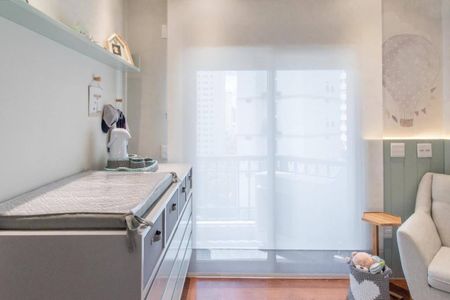 Apartamento à venda com 320m², 3 quartos e 5 vagas Apartamento à venda com 320m², 3 quartos e 5 vagasQuarto 2