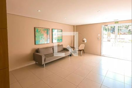 Apartamento à venda com 62m², 2 quartos e 1 vaga Apartamento à venda com 62m², 2 quartos e 1 vagaHall social