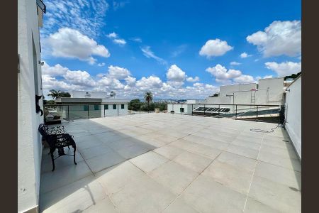 Apartamento à venda com 200m², 3 quartos e 2 vagasÁrea privativa