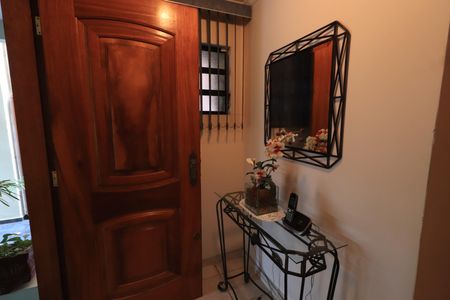 Casa à venda com 302m², 3 quartos e 3 vagasEntrada