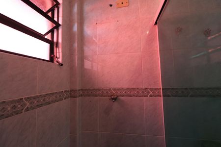 Casa à venda com 302m², 3 quartos e 3 vagasBanheiro Social