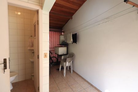 Casa à venda com 302m², 3 quartos e 3 vagasÁrea de Serviço