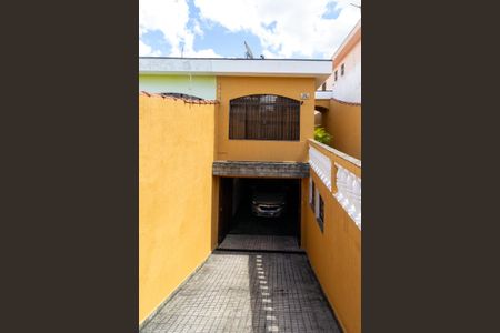 Casa à venda com 254m², 2 quartos e 5 vagasFachada