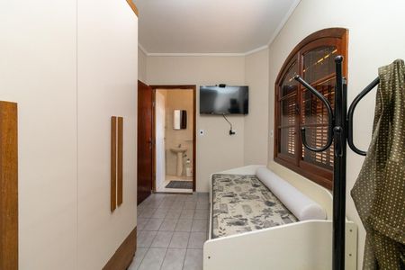 Casa à venda com 254m², 2 quartos e 5 vagasSuíte 2