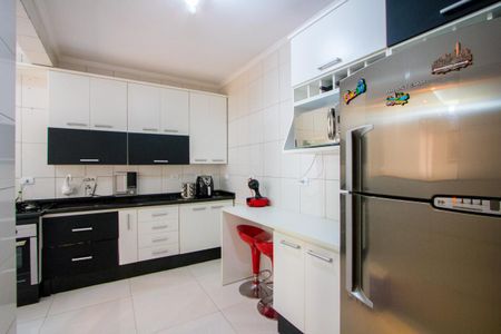 Apartamento à venda com 64m², 2 quartos e 1 vaga Apartamento à venda com 64m², 2 quartos e 1 vagaCozinha