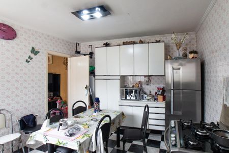 Casa à venda com 800m², 4 quartos e sem vaga Casa à venda com 800m², 4 quartos e sem vagaCasa 2 - Cozinha