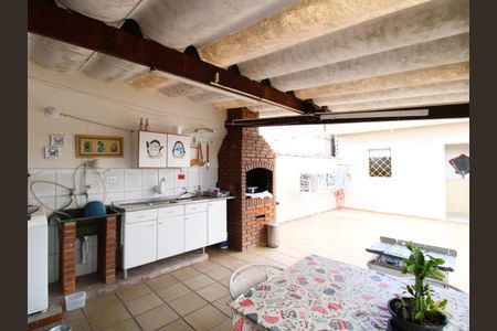 Casa à venda com 280m², 3 quartos e 4 vagasTerraço Gourmet