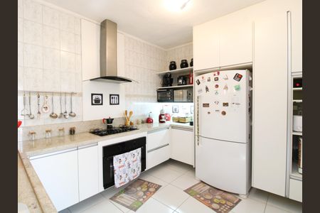 Casa à venda com 280m², 3 quartos e 4 vagasCozinha