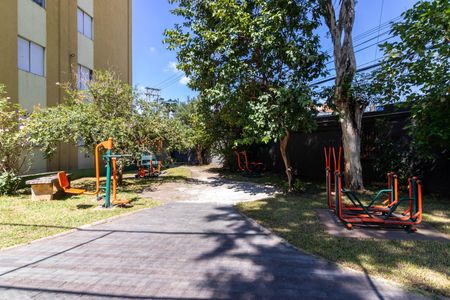 Apartamento à venda com 60m², 2 quartos e 1 vaga Apartamento à venda com 60m², 2 quartos e 1 vagaÁrea comum - Academia ao Ar Livre