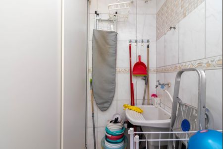 Apartamento à venda com 60m², 2 quartos e 1 vaga Apartamento à venda com 60m², 2 quartos e 1 vagaÁrea de Serviço