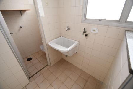 Apartamento à venda com 41m², 1 quarto e sem vagaÁrea de Serviço