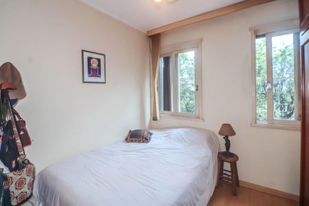 Apartamento à venda com 206m², 4 quartos e 2 vagas Apartamento à venda com 206m², 4 quartos e 2 vagasQuarto 2