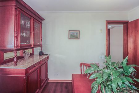 Apartamento à venda com 206m², 4 quartos e 2 vagas Apartamento à venda com 206m², 4 quartos e 2 vagasSala