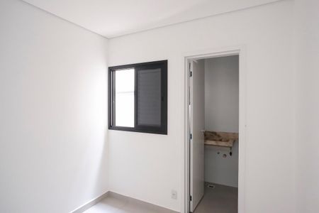 Apartamento à venda com 70m², 3 quartos e 2 vagasSuíte 2