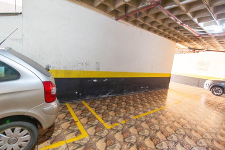 Apartamento à venda com 60m², 2 quartos e 1 vaga Apartamento à venda com 60m², 2 quartos e 1 vagaGaragem